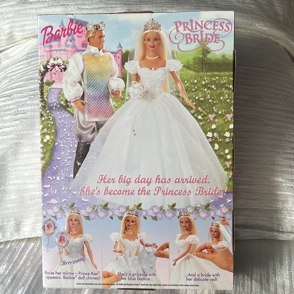 PRINCESS BRIDE BARBIE VINTAGE 2000 INTERCHANGEABLE DRESS AND MAGIC MIRROR - Picture 10 of 12